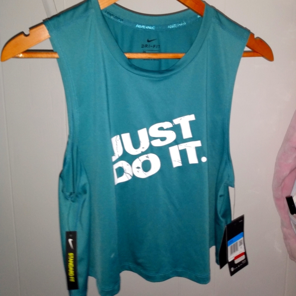 Sport shirt